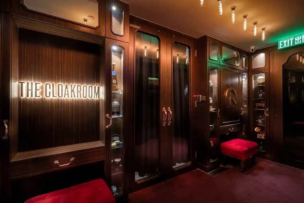 Cloakroom Bar Montreal